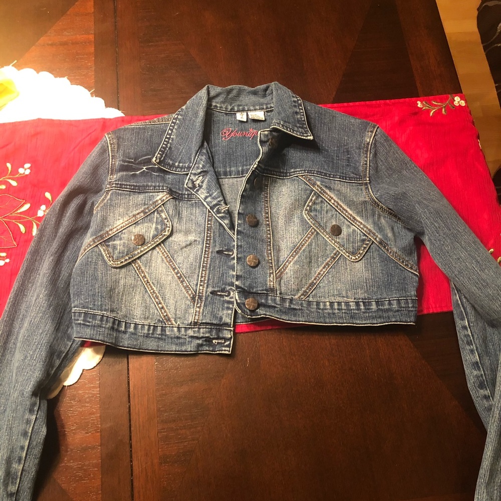 Younique cropped jean jacket.  Size Large.
